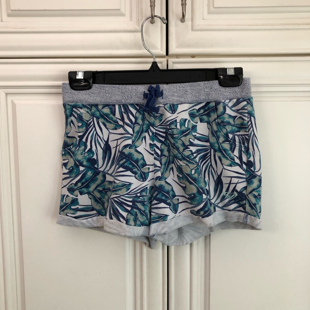 Roxy girls floral shorts